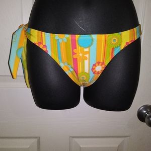 BIKINI BOTTOMS SWIM WEAR SZ SM